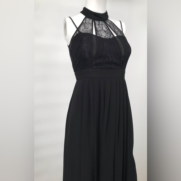 BCBGeneration Lace Cutout Bust Formal Maxi Dress - Picture 8 of 12